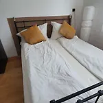 - Balaton 19095 Balatonlelle