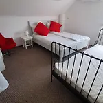 - Balaton 19095 Semesterbostad *