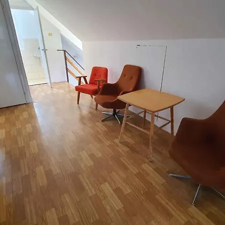 - Balaton 19095 * Balatonlelle