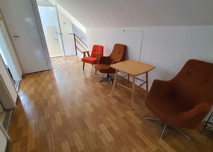 - Balaton 19095 * Balatonlelle