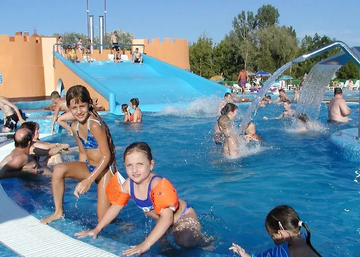 - Balaton 19095 Tatil Evi Balatonlelle