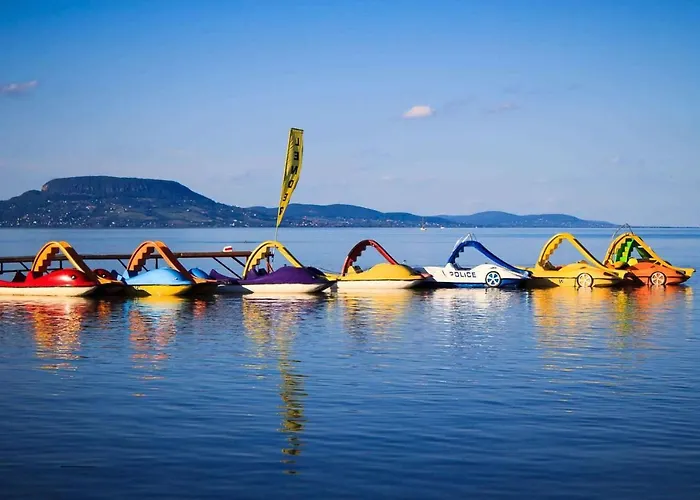 - Balaton 19095 Tatil Evi *