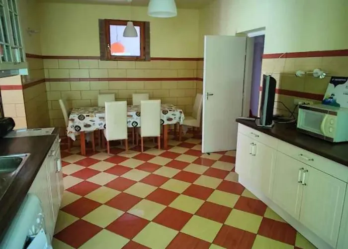 Tatil Evi - Balaton 19095 *